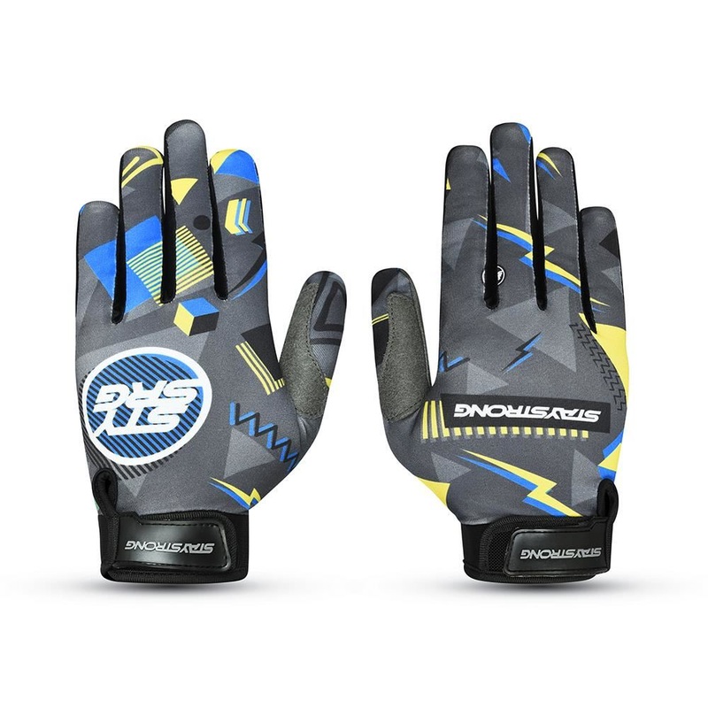 Stay Strong Block Youth Glove Youth Large