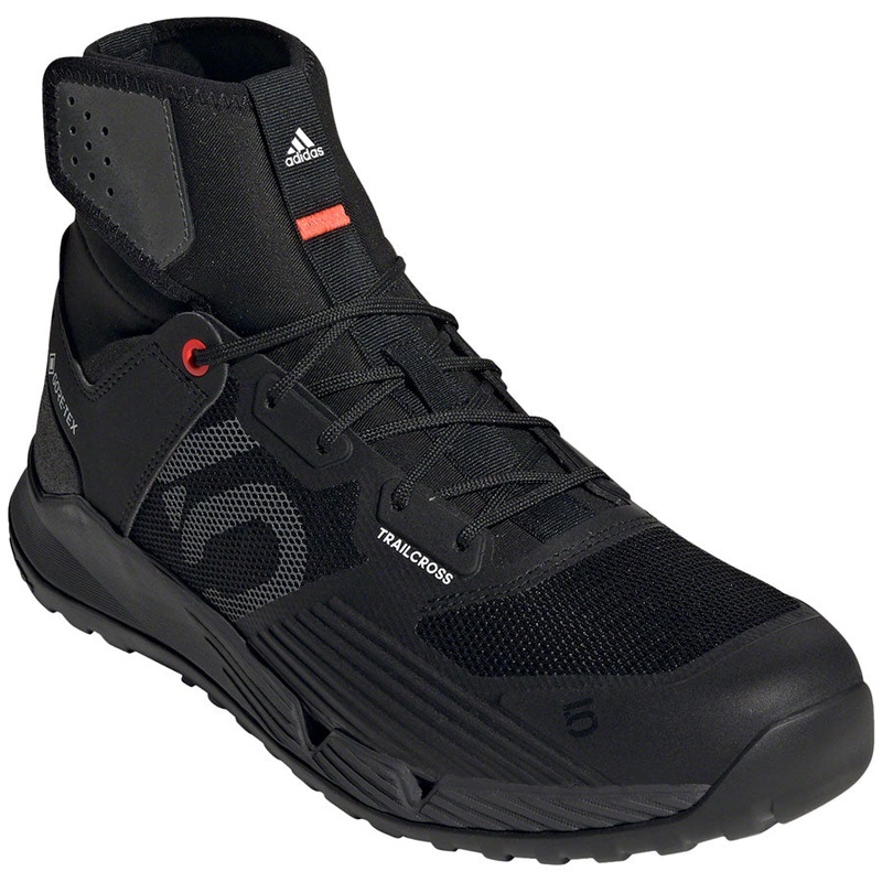 Five Ten Trailcross GTX Flat Shoes – Mens Core BLK / DGH Solid Gray / FTWR White 12