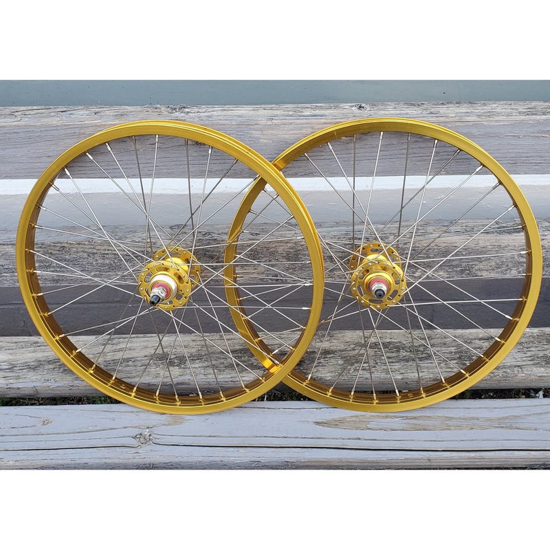 20″ 7X style Sealed Road Flange BMX Wheelset – Pair – Gold Anodized